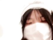 年轻小萝莉敏妹妹伺候两个小哥哥玩3P 护士情趣妇被两个小哥调教