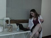 专业骚逼为你展示如何迅速的让大鸡巴射精教程