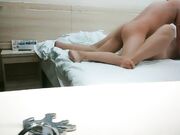 酒店干小少妇 男友分手许久都没做爱了 水多饥渴大胸荡妇