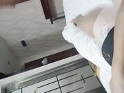 母子乱伦大戏 帅气小伙泡良 40岁人妻 饥渴风骚 淫水流了一屁股 舌吻激情爽翻高潮