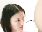 露脸姐妹花与两个大哥酒店激情4P 口交大鸡巴浴室洗干净开始啪啪怕