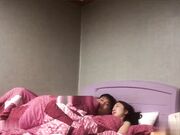 最近手紧约炮 ️气质美少妇到家庭旅馆啪啪套子破了精液流进逼里了