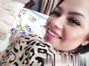 为了一个完美的肉棒姐妹俩竟然反目成仇争夺肉棒的使用权