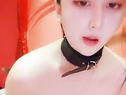 风骚姐妹花露脸大奶子激情大秀 一攻一受镜头前啪啪 亲着小嘴抠着逼