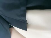 骚气十足的少妇女同事主动撅起屁股求操掏出大鸡巴满足他，激情狂操爽歪歪