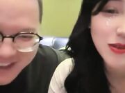 网红泄密抖音68万女网红被同城榜一大哥约到KTV唱歌 勾引大哥包厢直接开干