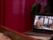 绿帽女友安排男友与情人相亲亲眼看着大鸡巴插入骚逼的嫩穴抽插打桩