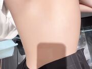 学妹年纪小就是嫩，逼里面粉粉的！能操到这种学妹，不管是逼，还是情绪价值都特别到位的女生