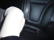 車震艷遇長腿美女慘遭滴滴司機醉奸 白嫩的肌膚爽極了水靈靈的淫水泛濫小穴