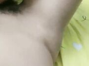 勾引已是丰满少妇的高中同学我好久都没有亲过男人下面了开档丝袜长裙