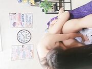 按摩SPA淫荡的少妇叫来男技师一顿猛操