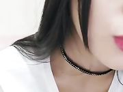 激情自慰淫语把逼搞的可疼了