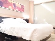 小巧纹身骚姐 舌吻调情床上猛操