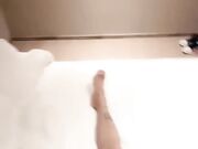 清纯羞涩小女友 外表文静甜美 无毛美穴被舔弄 插进来吧 骑乘位猛插 后入姿势爆操