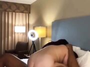 上海富婆媚黑门事件 舔黑人屁眼 身高153cm少妇花钱找2米03身高黑人鸭子