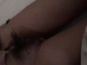 这个妹子颜值也是可以的又骚玩的开舔脚舔屁眼都手到擒来