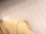 真实勾搭兄弟老婆 你不要拍了 被我老公看见就完了