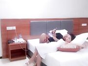 约操纹身妹妹马尾辩满背纹身抓着奶子吸扶腰后入抽插很是享受