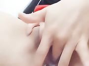 很有韵味的骚主播自慰流了好多白浆淫液 尿尿尿了好高