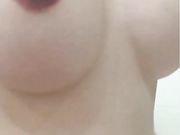 高颜值混血美女自摸和男友激情自拍