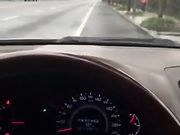 路边野外车震玩刺激