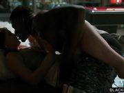 肉棒太大了搞得妹子直翻白眼嫩乳动心