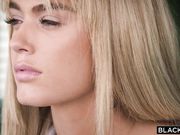 楼上太吵闹上去解决问题结果被插了