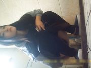 女厕露脸偷拍气质美女还真不少