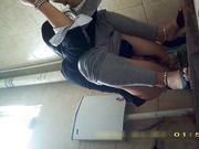 女厕高清露脸擦完鼻子再擦逼