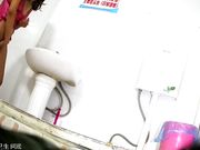 工厂集体公共卫生间偷拍打工妹