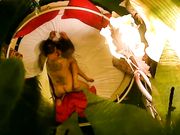 打炮不知道像不像他纹身一样猛