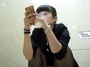 商场厕拍气质短发轻熟女