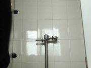 商场厕拍看起来很富有的阿姨