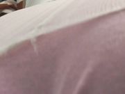 约啪潮妹喜欢白丝袜足交吗