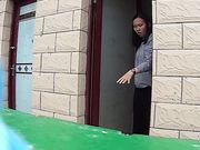 双机位厕拍 看起来都很开心