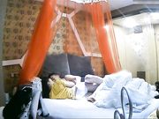 美女开始的矜持都是装的