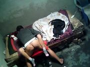 大叔嫖妓结果不够硬想要舔逼被拒