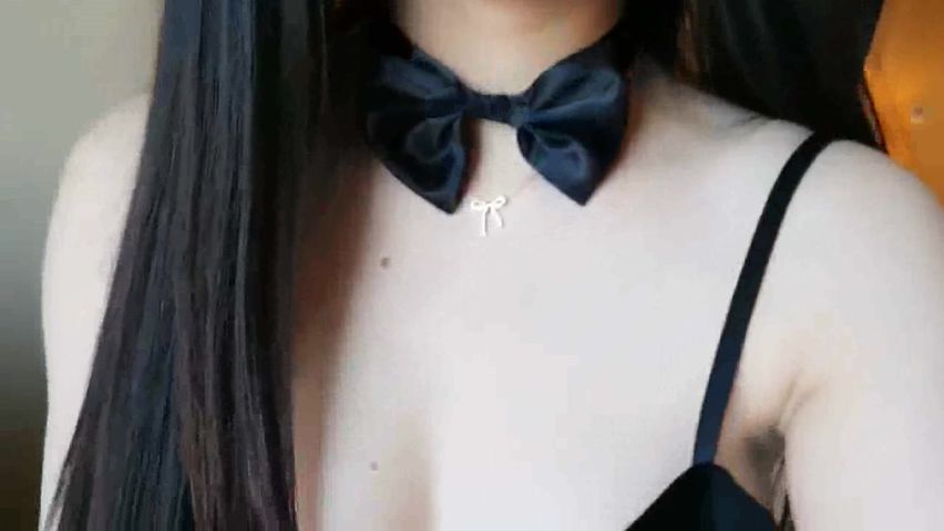 吐血推荐身材完爆的微博红人萝莉美少女咬一口小奈櫻