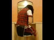 年轻情侣酒店开房玩起学生制服诱惑,后生可畏女的长得很不错