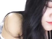 长发美女全裸床上自摸掰开逼逼给你看完美身材太诱人了