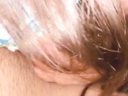 风骚少妇自慰工具很多插穴插菊花很诱人