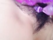 在家无聊也不让男人插自己插用力干的水到处都是