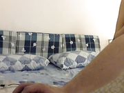 英国小伙国内嫖妓漂亮小姐还和皮条阿姨打电话挺好玩的