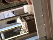 眼镜美眉和包养她干的干爹豪华酒店套房浴室啪啪边干边自拍