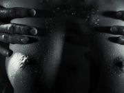 被老板诱奸的黑丝美妇