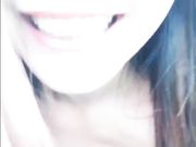 网红美女剧情演绎户外勾引离异的大叔在车来车往的路边做爱