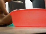 出租屋偷拍顏值不錯的打工妹更衣洗澡