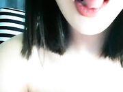 十分仙女可爱小美女全裸特写逼逼手指插逼道具自慰