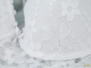 星期天吃到一根嫩鸡巴真棒