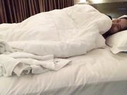 刚大学毕业的校花级美女约男友最后操一次分手逼 美女主动拍摄留作纪念